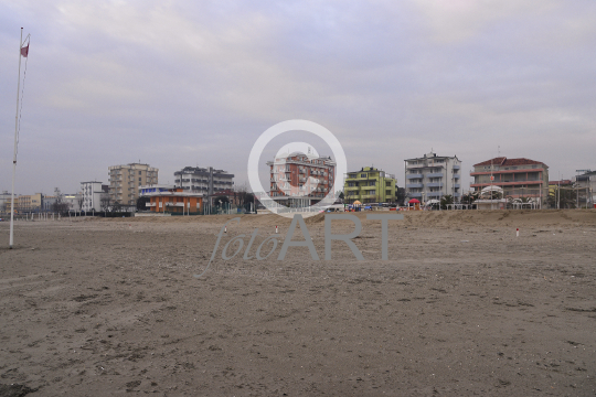 Morgengrauen am Strand von Rimini